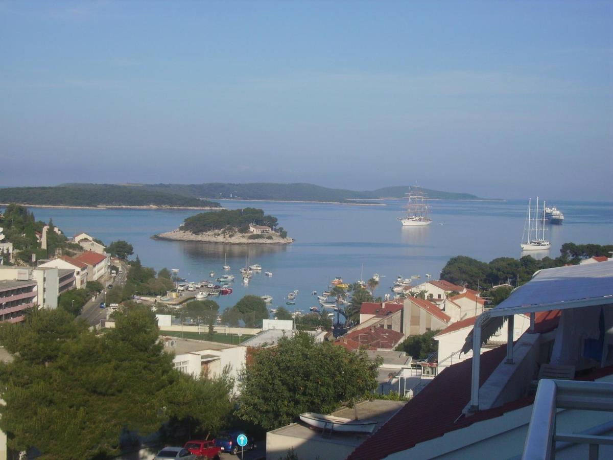 Apartments Jani Χβαρ Δωμάτιο φωτογραφία