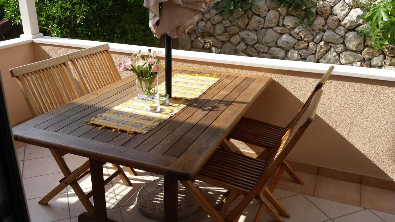 Apartments Jani Χβαρ Δωμάτιο φωτογραφία