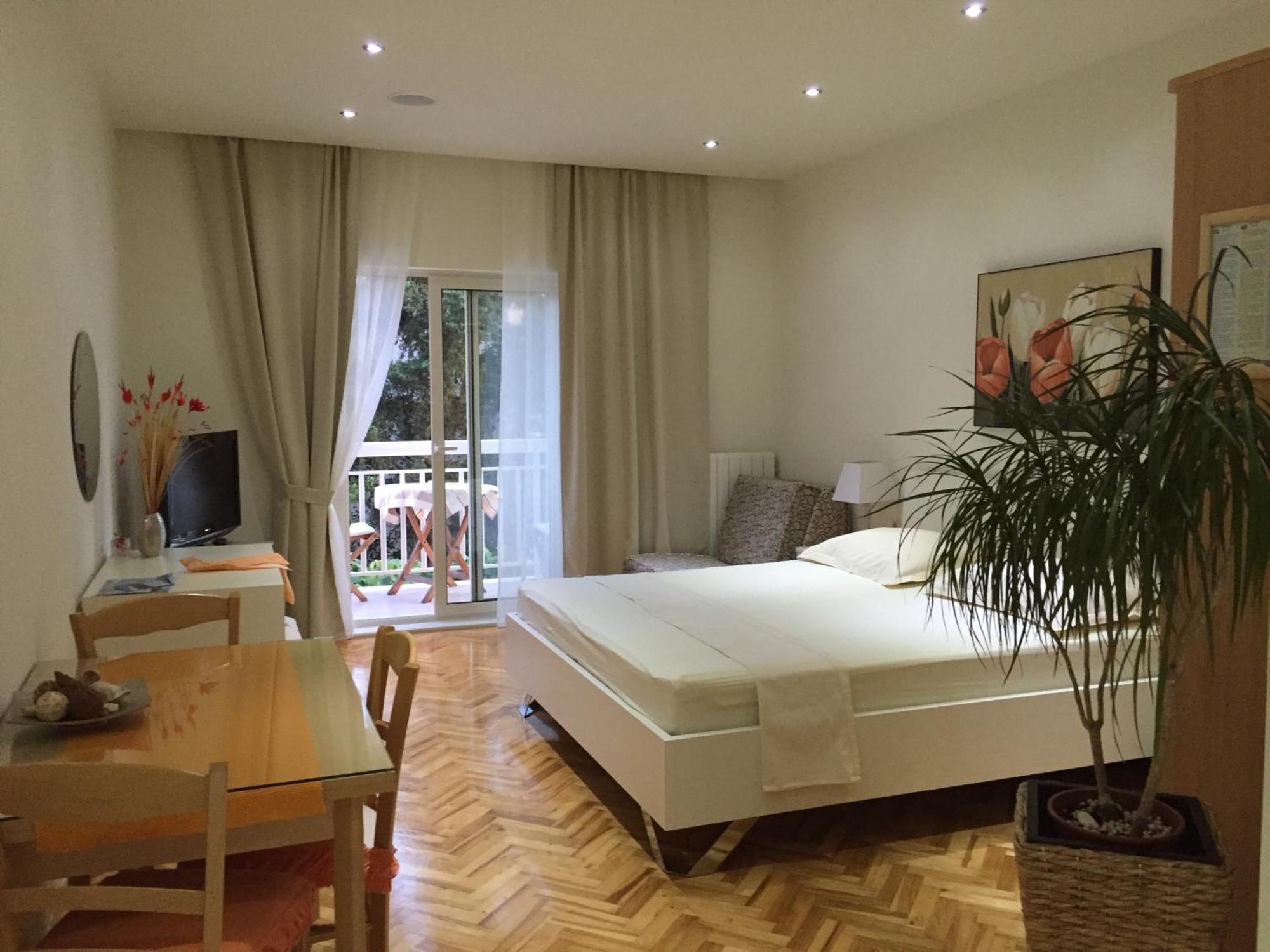 Apartments Jani Χβαρ Εξωτερικό φωτογραφία