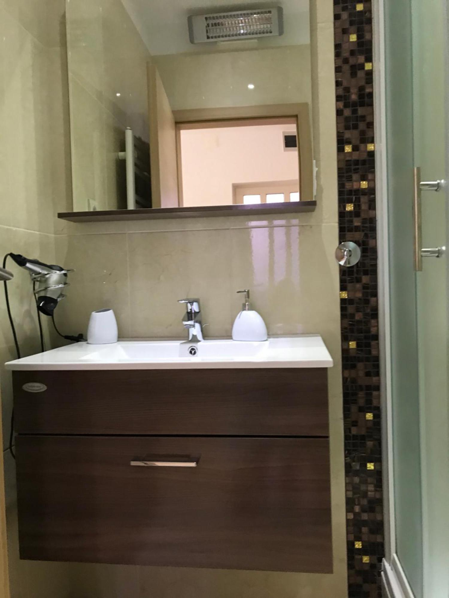Apartments Jani Χβαρ Εξωτερικό φωτογραφία